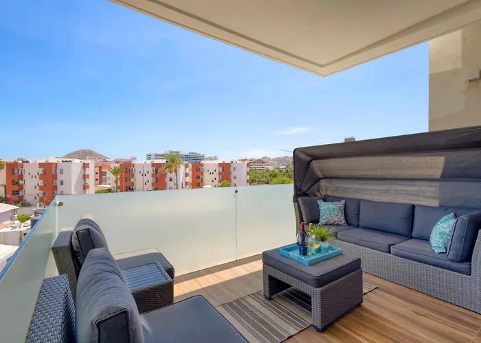 Modern Near Medano Apartment