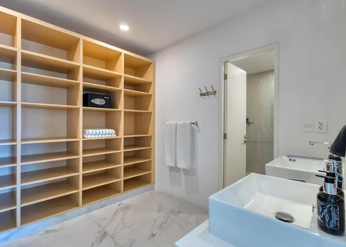 Apartment Modern Near Medano Cabo San Lucas