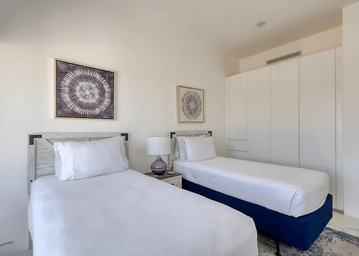 Modern Near Medano * Cabo San Lucas