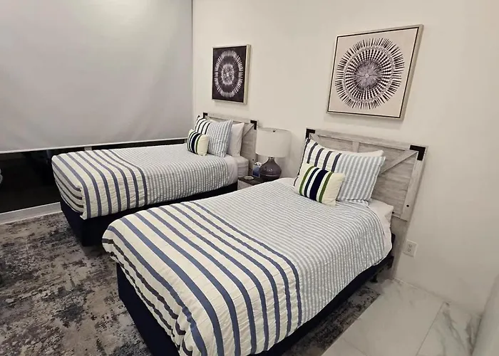 Apartment Modern Near Medano